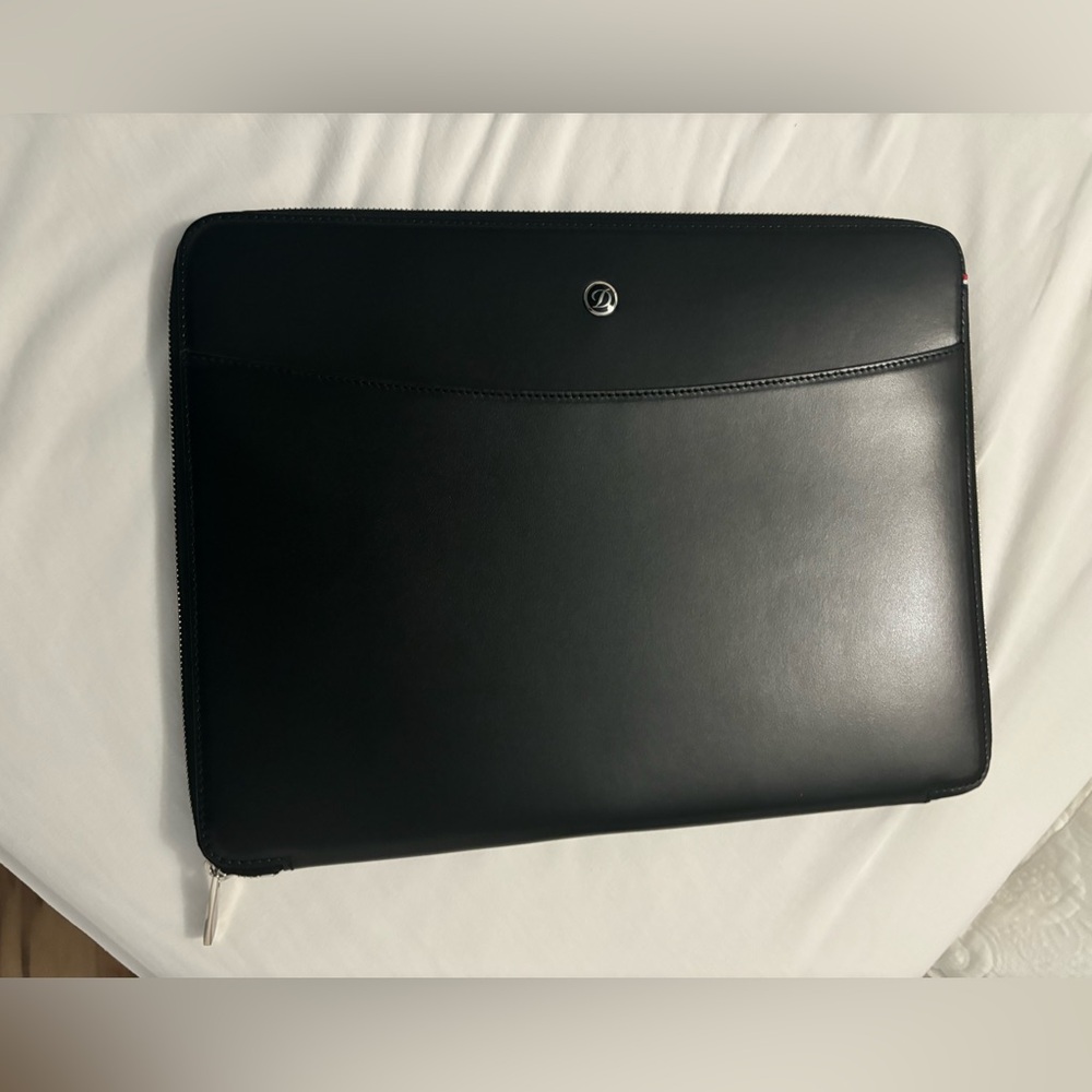 ST DuPont leather document holder